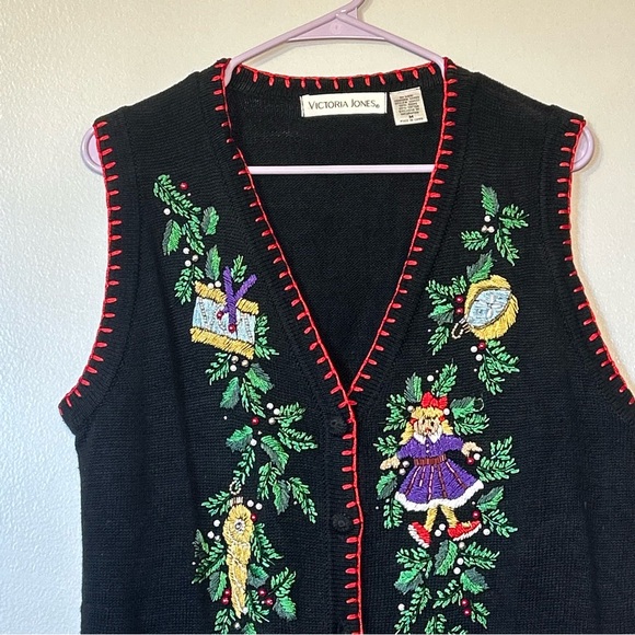 Victoria Jones Womens VTG 90s Christmas Sweater Vest Sz Med Beaded Embroidery - Picture 3 of 6